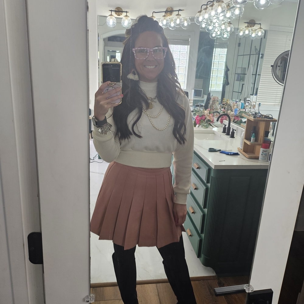 English Factory Blush Pleated Skort - Picture 2 of 4